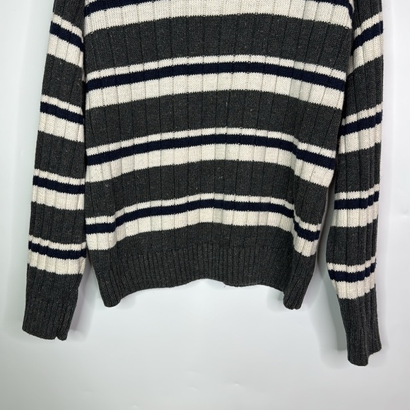 Vintage American Eagle Gray Navy Striped Crewneck Knit Sweater Size Large - Picture 3 of 8